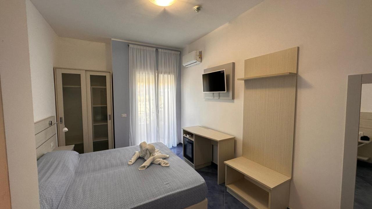 Hotel La Giara Zambrone Extérieur photo